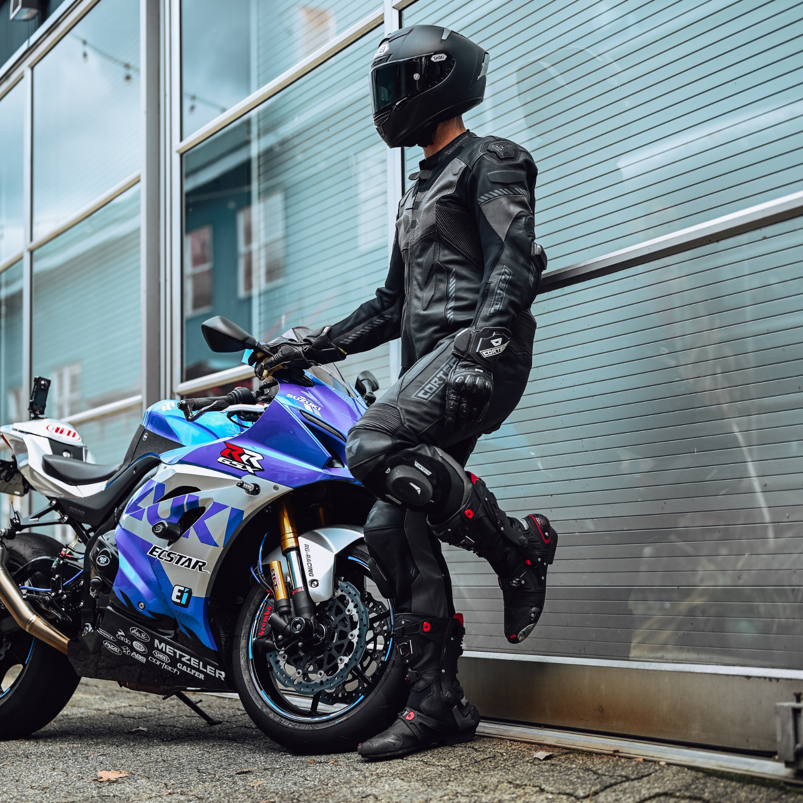 SHOEI X-Fifteen – SHOEI® Helmets USA